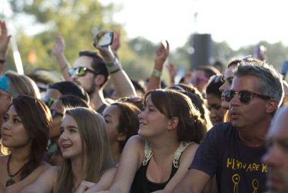 Mark Foster y los demás integrantes de la banda de indie rock Foster the People interpretaron sus mayores éxitos en el Austin City Limits este viernes.