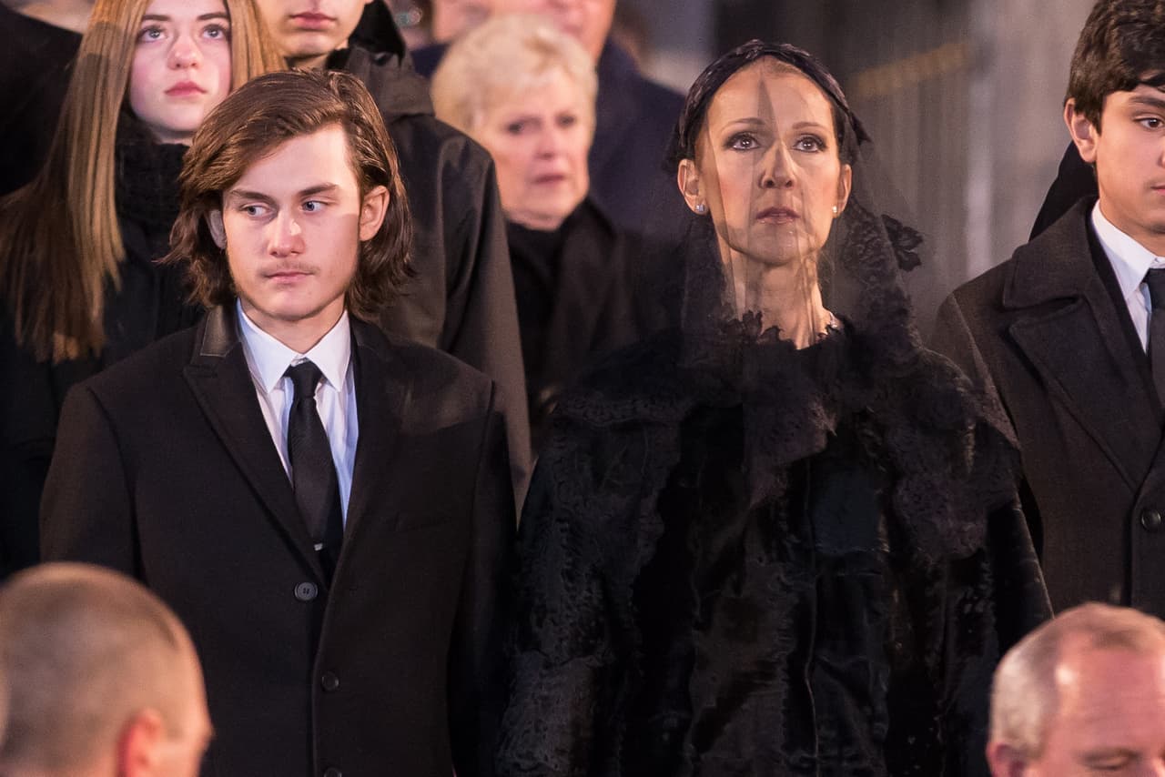 Pero uno de los momentos más emotivos fue cuando el hijo mayor de Celine dio un conmovedor discurso.