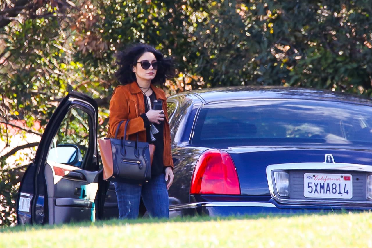 Vanessa asistió a hacer los preparativos para el funeral y el sepelio.