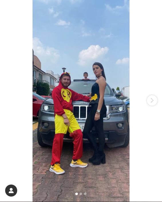 "Yo tengo un contacto que hace peluches, tú le das ropa y hacen peluches con esas prendas y te hacen ositos o perritos", explicó.
<br>