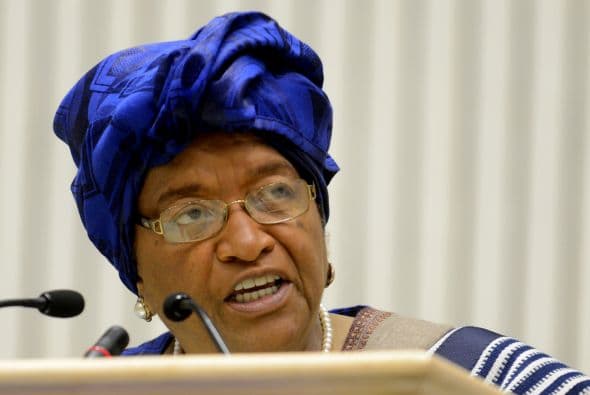 70.- ELLEN JOHNSON-SIRLEAF. La presidenta de Liberia es la primera mujer electa como presidenta en el continente africano.