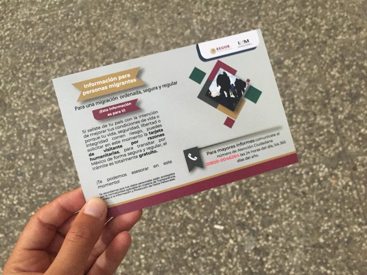 In Mexico, migrants also received posters and pamphlets with information about their rights.