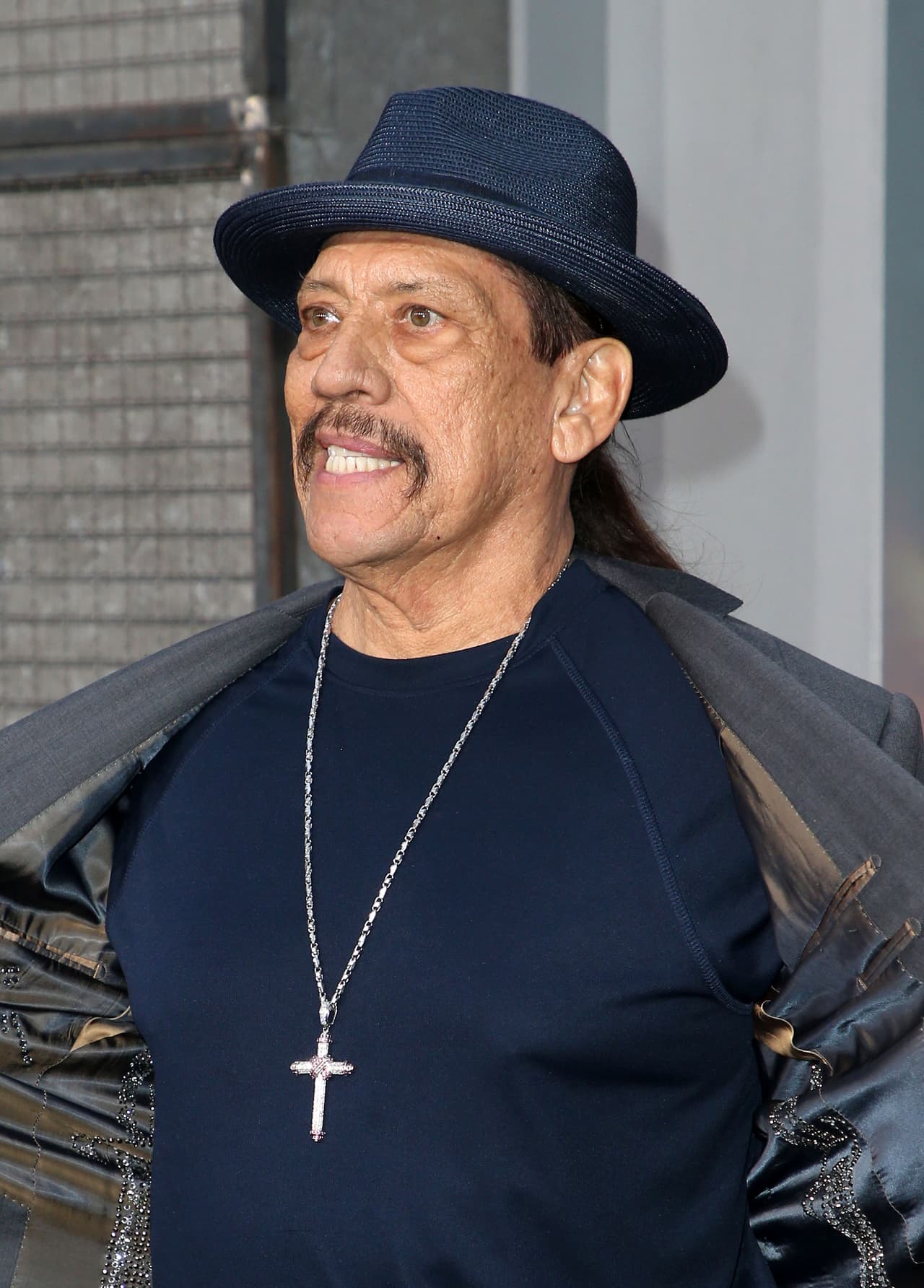 "Lo malo fue que tenía unos seis contratos ya firmados y estaba ganando dinero”, compartió.