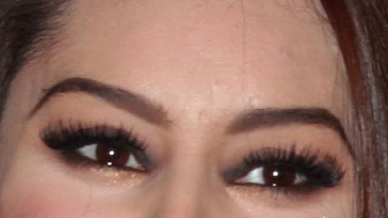 Ella también está retirada de los melodramas, pero siempre se caracterizó por tener una mirada fuerte y desafiante.