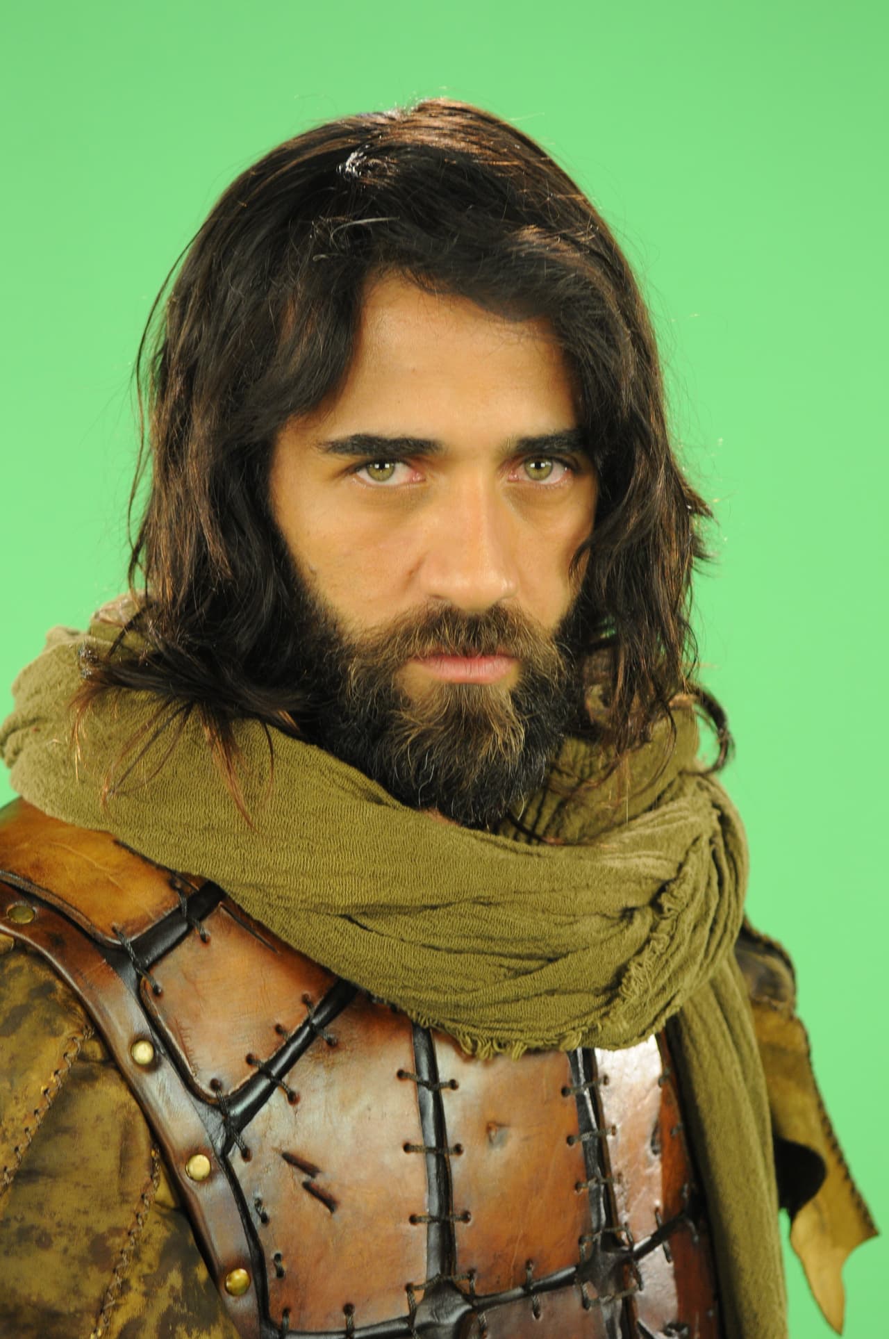 Rafael Sardao es 
<b>Salmón</b>. Josué lo enviará como espía hasta Jericó. Está comprometido con 
<b>Jessica</b>, es un hombre amable, honesto y valiente.