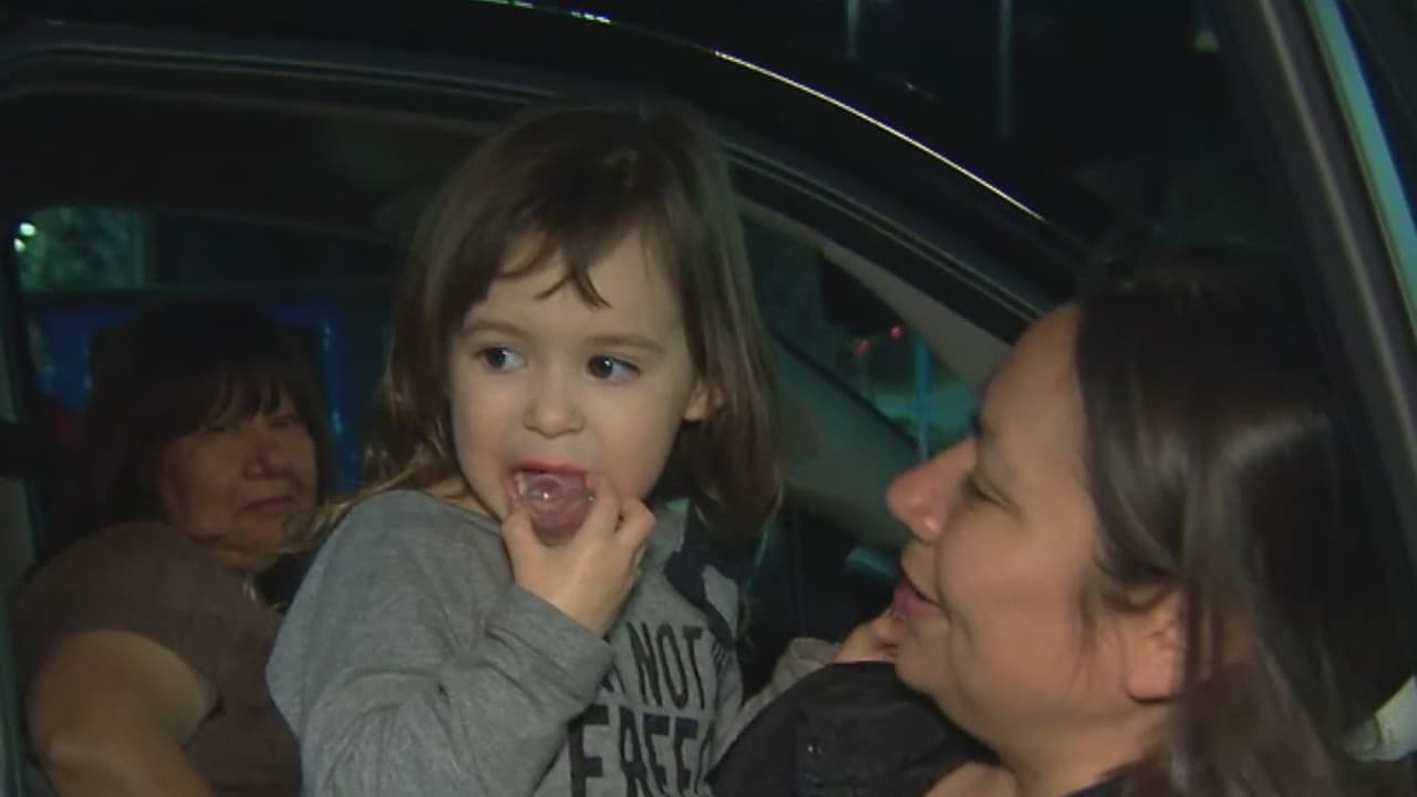 La batalla legal por la menor que fue arrebatada de los brazos de su madre tiene un final feliz