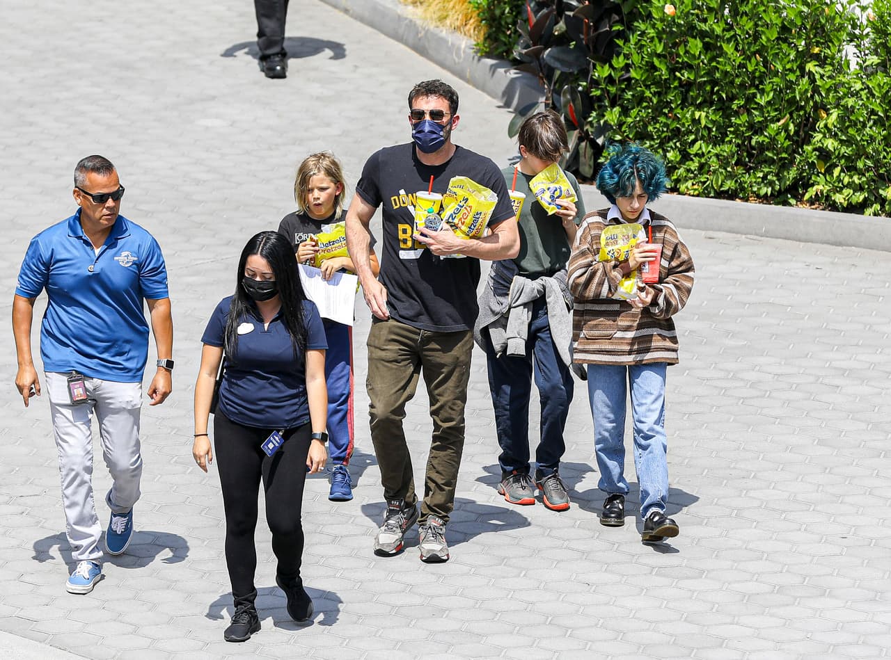 El recorrido lo disfrutaron con refrescos y bolsas de pretzels. 
<br>