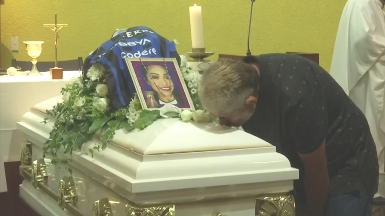 Nuevo giro en caso de Yolanda Martínez: padre habla de una segunda autopsia y dice que su hija fue "envenenada"