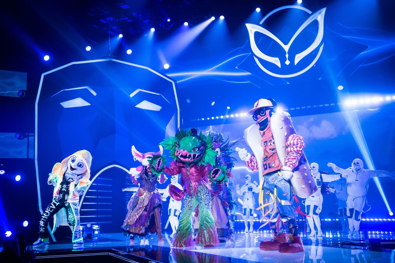 La cuarta noche de ¿Quién Es La Máscara? abrió con un espectacular 'perfomance' de los 6 personajes al ritmo de 'Ghostbusters'.