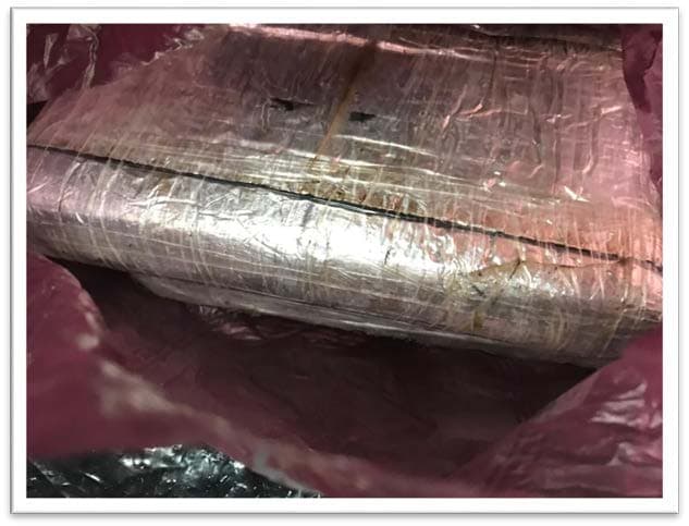 Las acusaciones fueron devueltas el miércoles en el Tribunal de Distrito de los Estados Unidos en Chicago. Dos de los acusados siguen en libertad y se han emitido órdenes de arresto. Aún no se han programado arreglos para los otros ocho acusados.