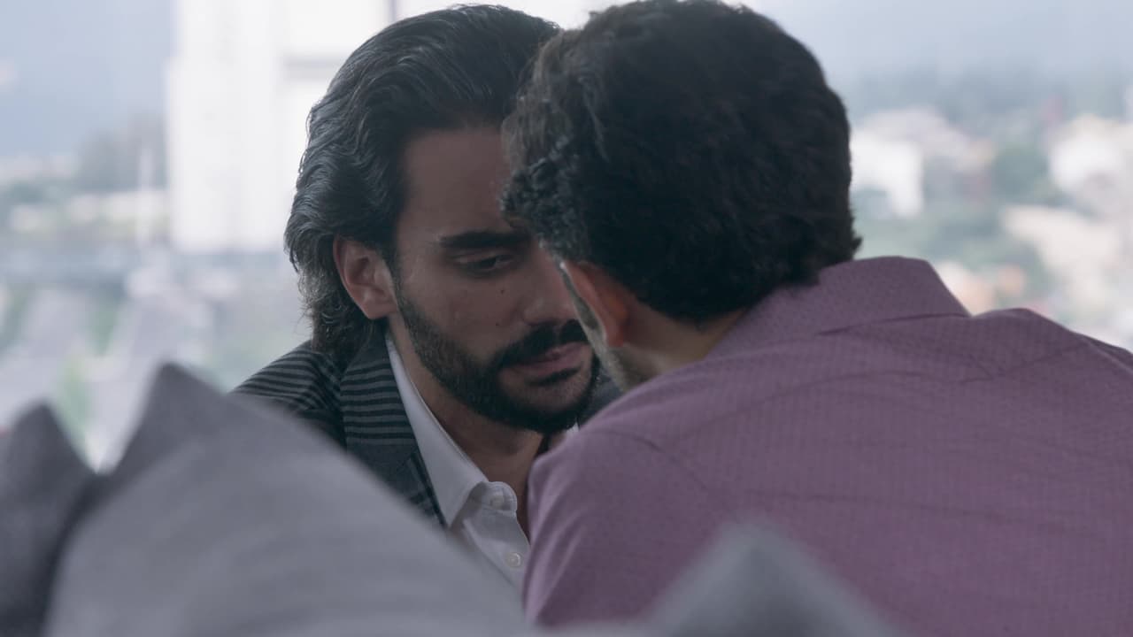 Amozurrutia debió hacer un gran trabajo para encarnar a Larios y explicó por qué.