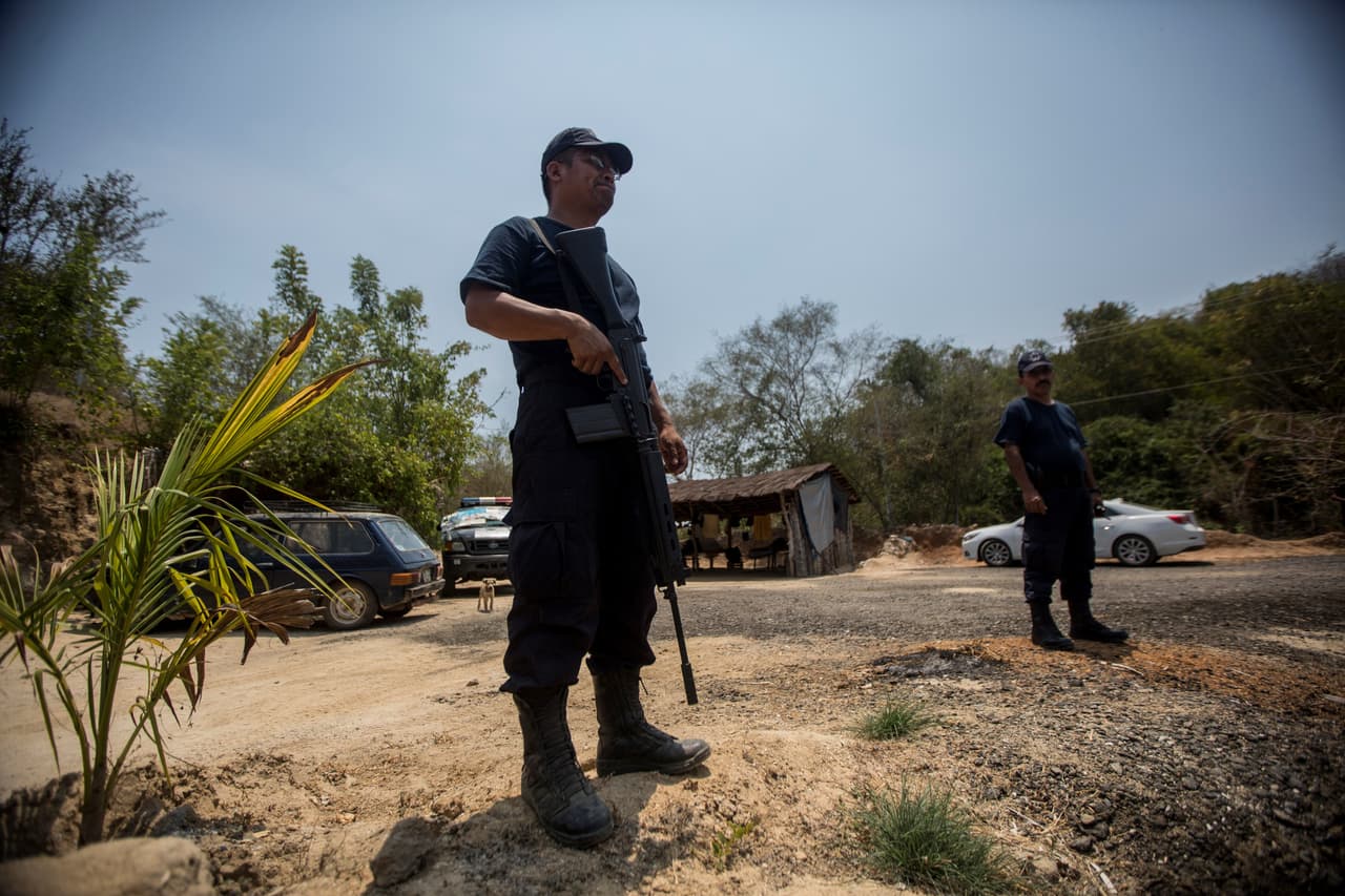 Por segundo día consecutivo hallan bolsas con restos humanos en el estado de Guerrero
