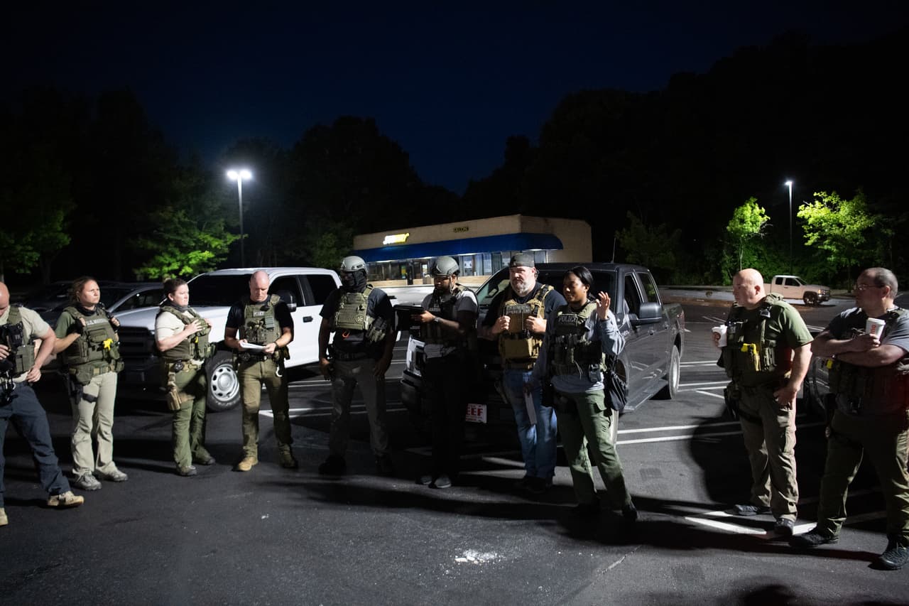 ATLANTA -- The U.S. Marshals Service Missing Child Unit, in conjunction with the agency’s Southeast Regional Fugitive Task Force, the National Center for Missing and Exploited Children (NCMEC) and Georgia state and local agencies, led a two-week operation in May in the metro Atlanta area to recover 24 endangered missing children. Operation Not Forgotten 2021 was the third of its kind in as many years led by the SERFTF. Similar to the August 2020 operation, the SERFTF worked in conjunction with the Georgia Attorney General’s office, with its staff embedding with the USMS teams as they recovered children who were known or suspected victims of child sexual exploitation and child sex trafficking. Of the 24 recovered, 16 of the children were suspected victims of sex trafficking. Photo by: Shane T. McCoy / US Marshals