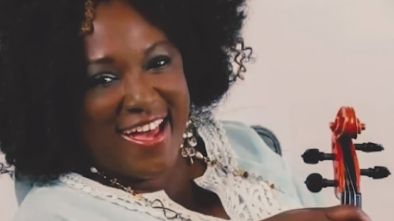 De Cuba a Orlando: violinista superó hambre y represión para cumplir sus sueños