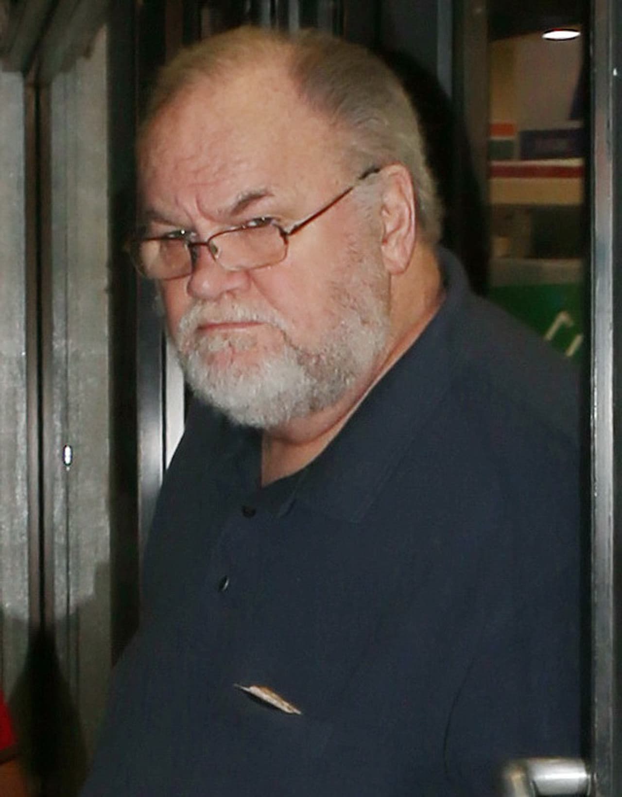 Thomas Markle, de 73 años, es el padre de Meghan Markle, la prometida del príncipe Harry. Es un exdirector de iluminación, ganador de un premio Emmy en 2011, y que actualmente vive en una popular comunidad de Baja California, México, llamada Rosarito, según el periódico Daily Mail.