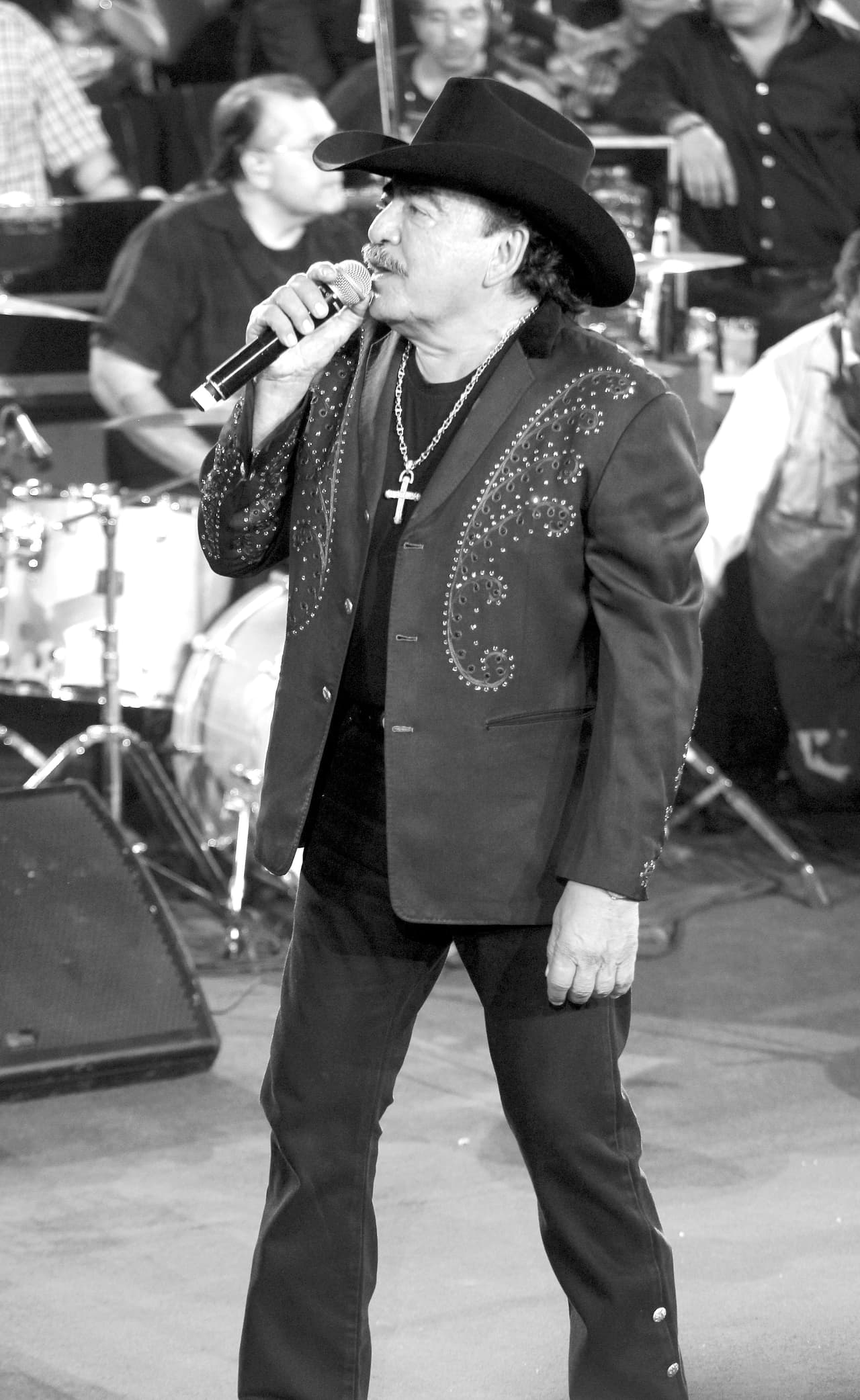 Fue el autor de grandes temas y duetos. Su canción "Maracas" al lado de Alberto Vázquez es cantada por chicos y grandes.