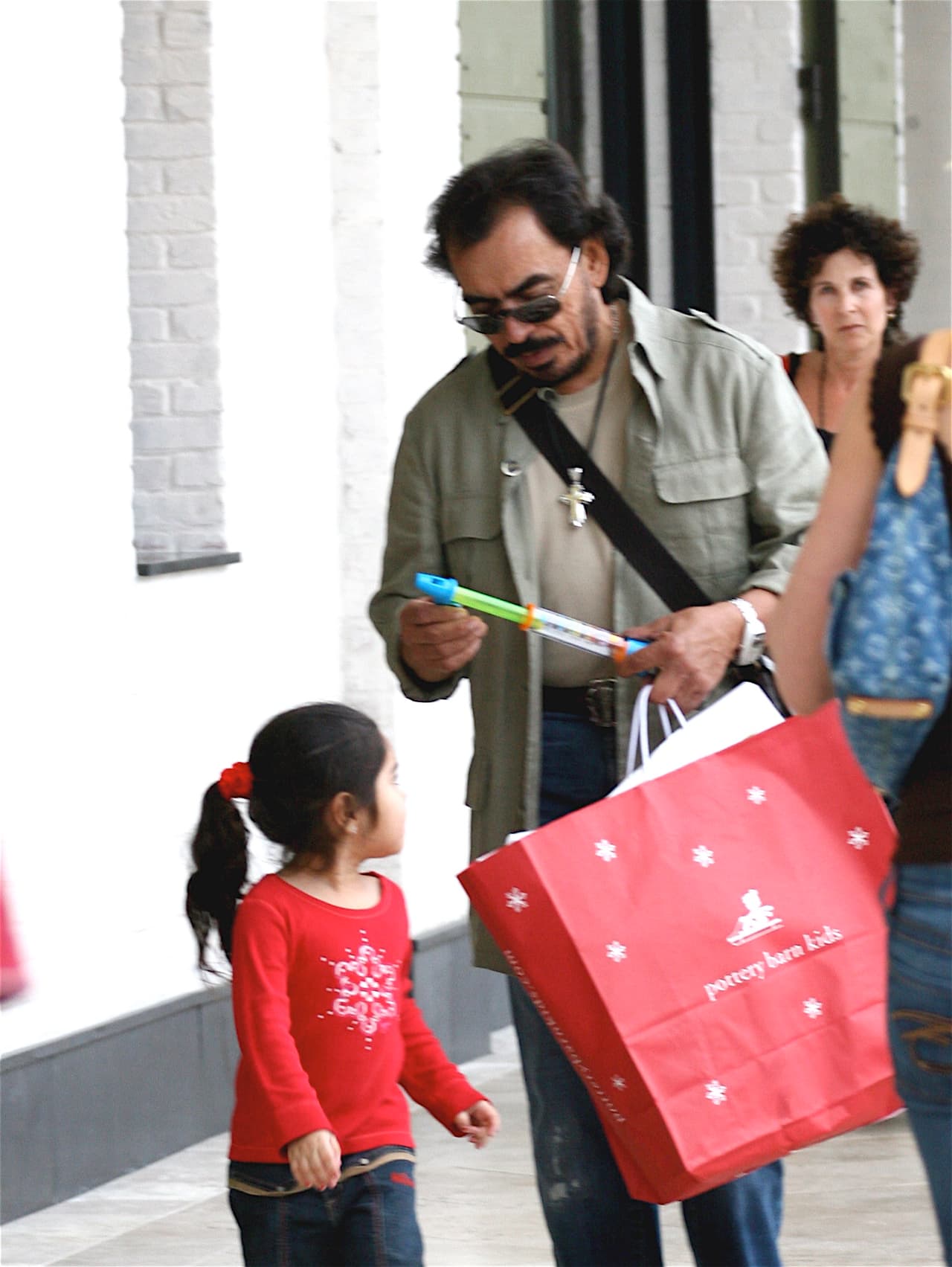 Sabrás todos los detalles de su vida como padre y los grandes amores que inspiraron sus canciones.