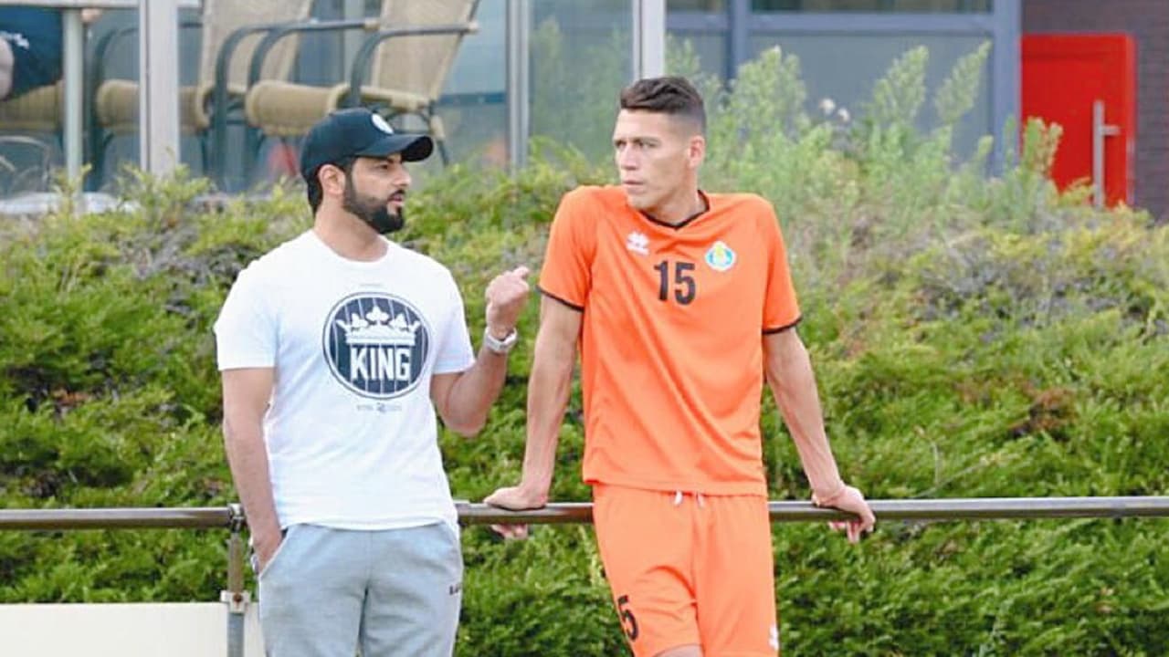 Héctor Moreno estuvo presente en la derrota del Al Gharafa, en Holanda