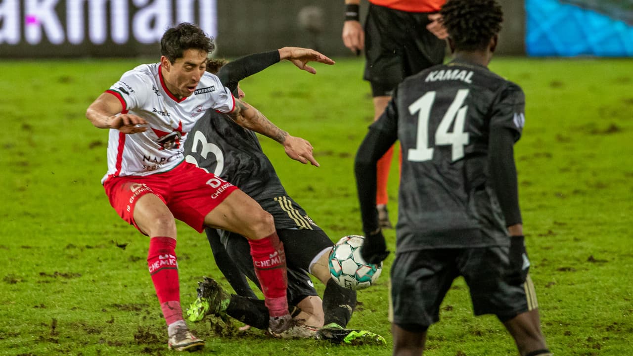 El mexicano Omar Govea enciende las alarmas al salir lesionado