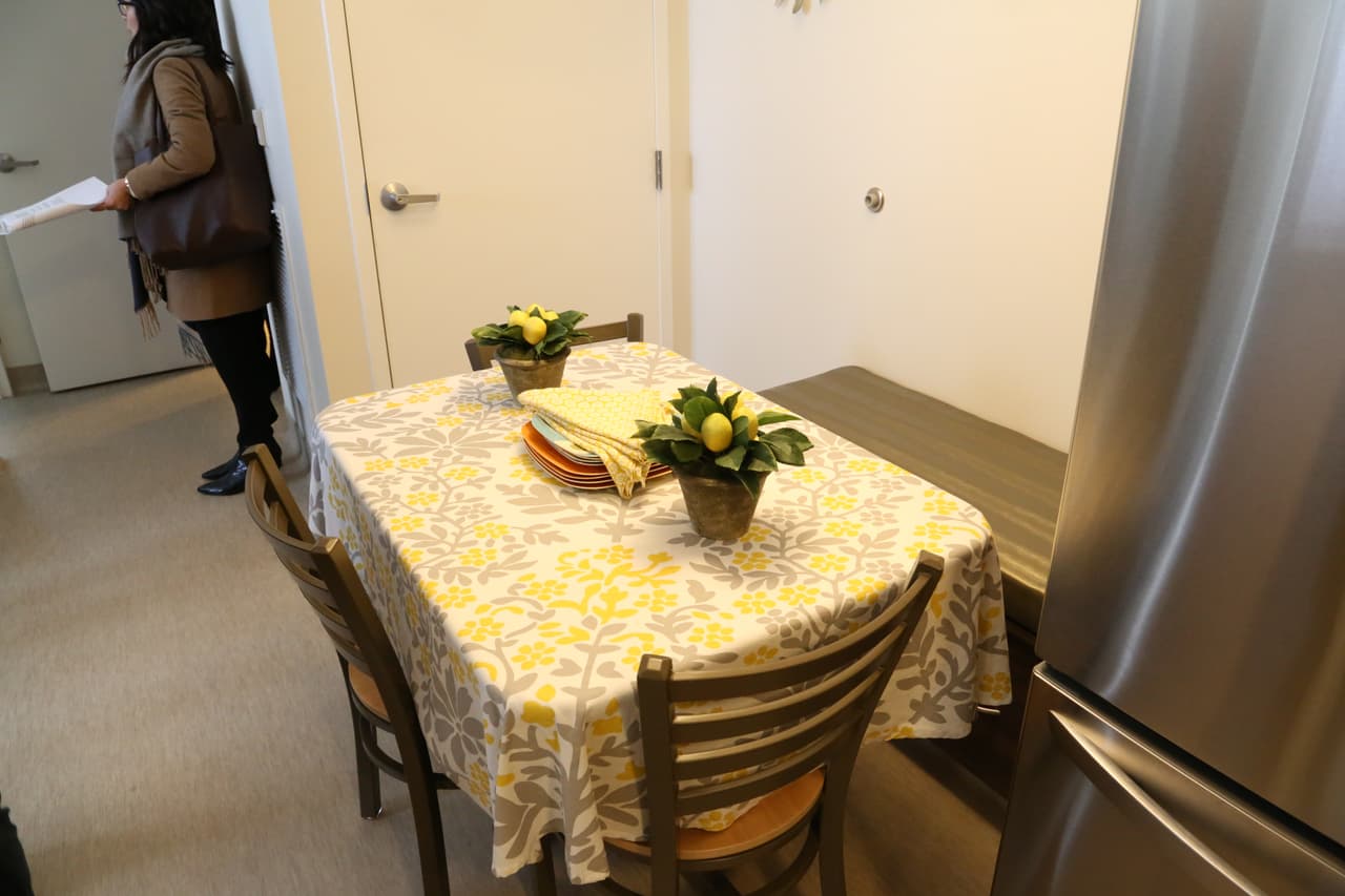 Dentro de la 
<b>'Casa Target'</b>, 
<b><a href="http://www.twitter.com/labronka">La Bronca</a></b> también pudo visitar uno de los apartamentos donde las familias viven sin consto alguno.
<br>
<br>
<b>DONA AQUÍ: <a href="http://bit.ly/UnidosConStJude" target="_blank">bit.ly/UnidosConStJude</a></b>