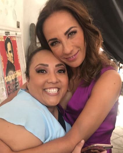 Cuando sus compañeras de 'Netas divinas' cuestionaron a Duval si aún mantiene contacto con esa expareja, ella respondió: "Sí, sí, lo quiero. Le tengo mucho amor".