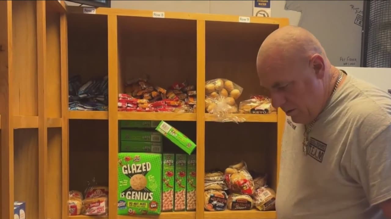 Familias en Osceola reciben comida a domicilio tras recortes del programa SNAP