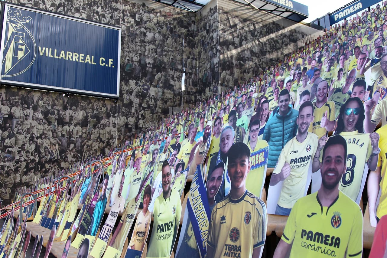 Inicia el partido y el Madrid ya intentando su primer acercamiento con Modric