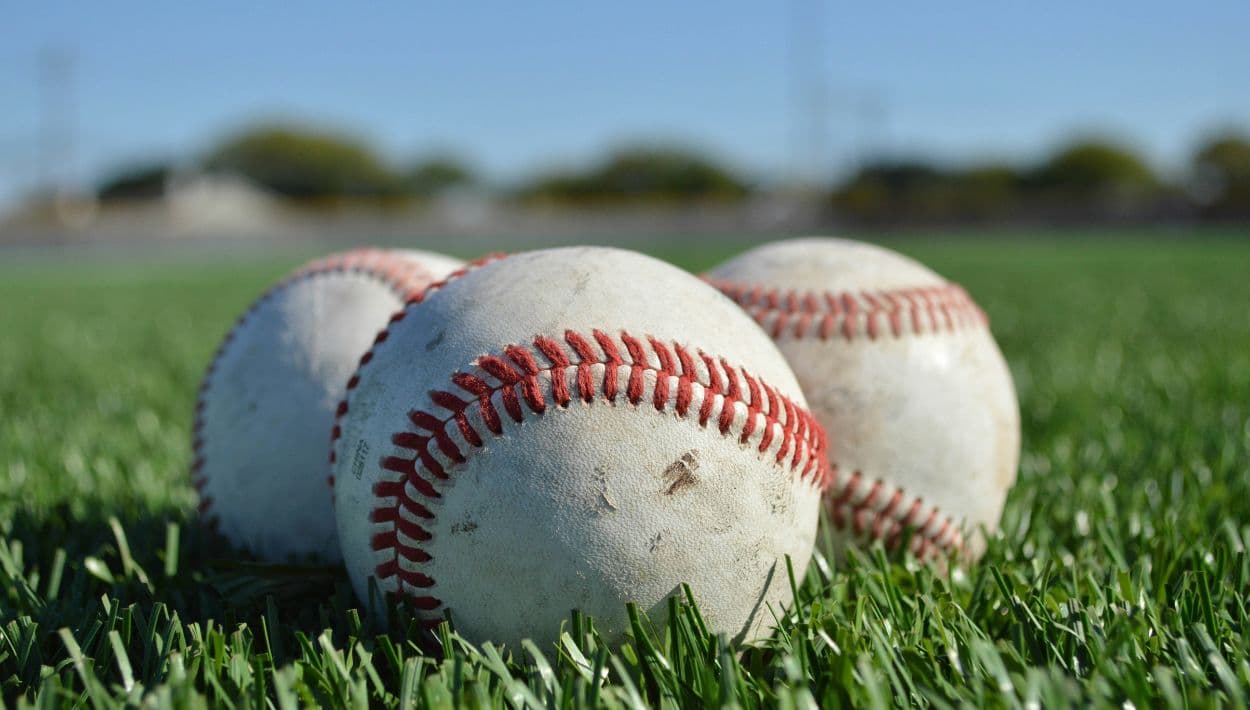 El béisbol profesional femenino regresó a Estados Unidos tras casi 30 años: así es la primera temporada