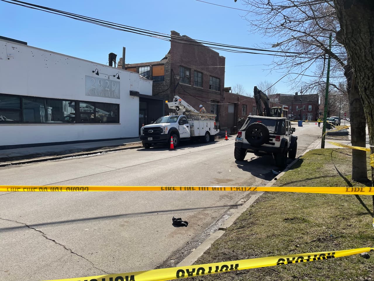 Además más de 1,100 personas se quedaron sin electricidad. 
<br>