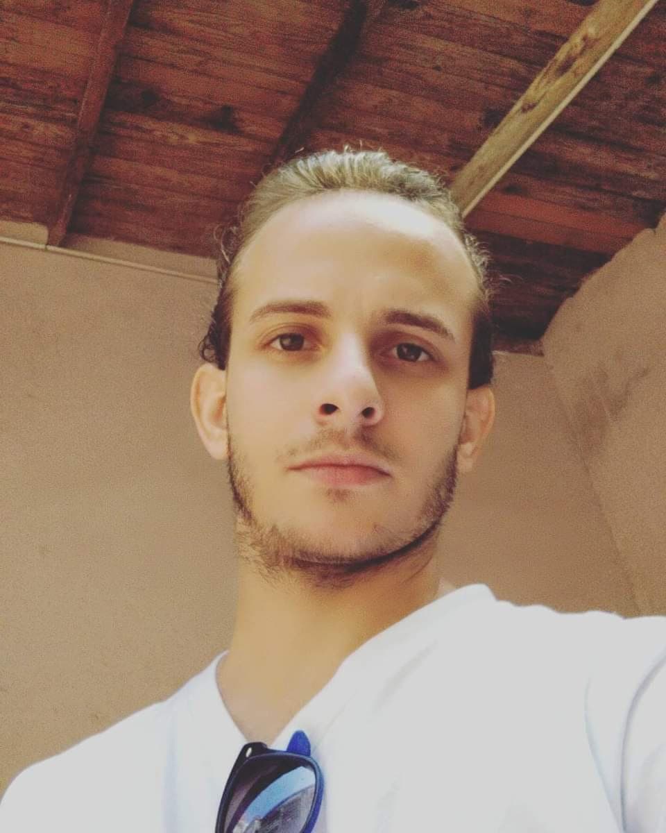 Miguel Montero, otro de los moderadores de Archipiélago, también fue retenido por el régimen, pero ya fue liberado y se encuentra en su casa, según la página oficial del movimiento.