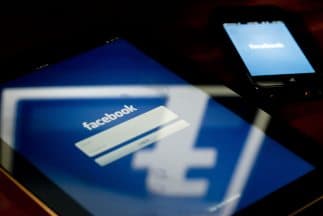 Publicidad móvil impulsa los ingresos de Facebook