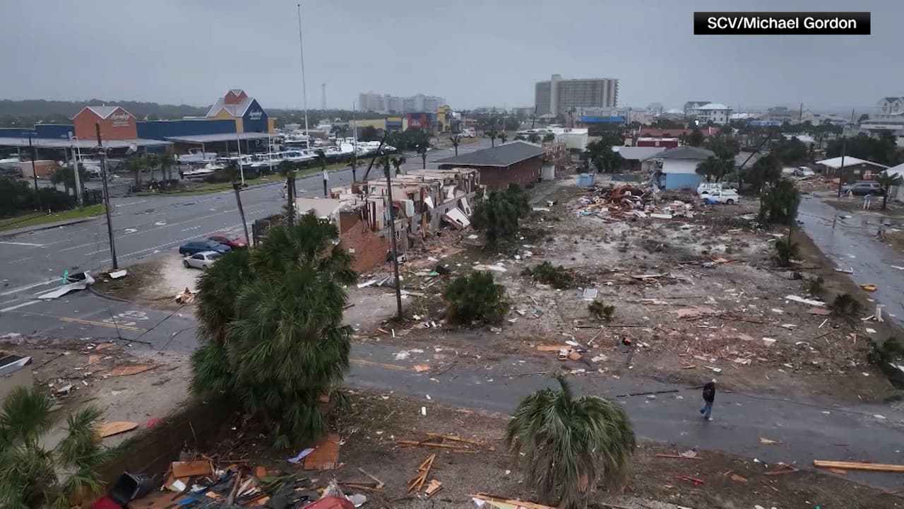 “Todavía tenemos tormentas potencialmente fuertes en esa zona para el martes en la mañana y el potencial de más clima inhóspito y tornados”, derclaró el meteorológo Lance Franck, en Tallahassee.