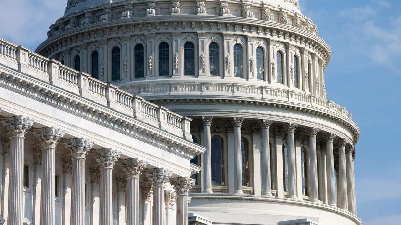 Mike Madrid: perder el Congreso podría marcar el fin de la era Trump