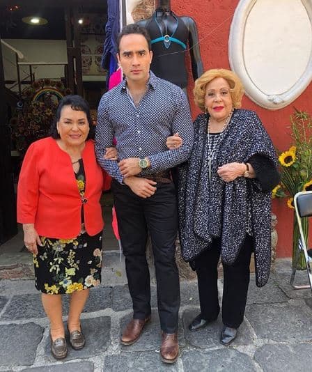 En la producción a cargo de Juan Osorio el actor Marcos Montero interpreta a Ignacio Meneses.