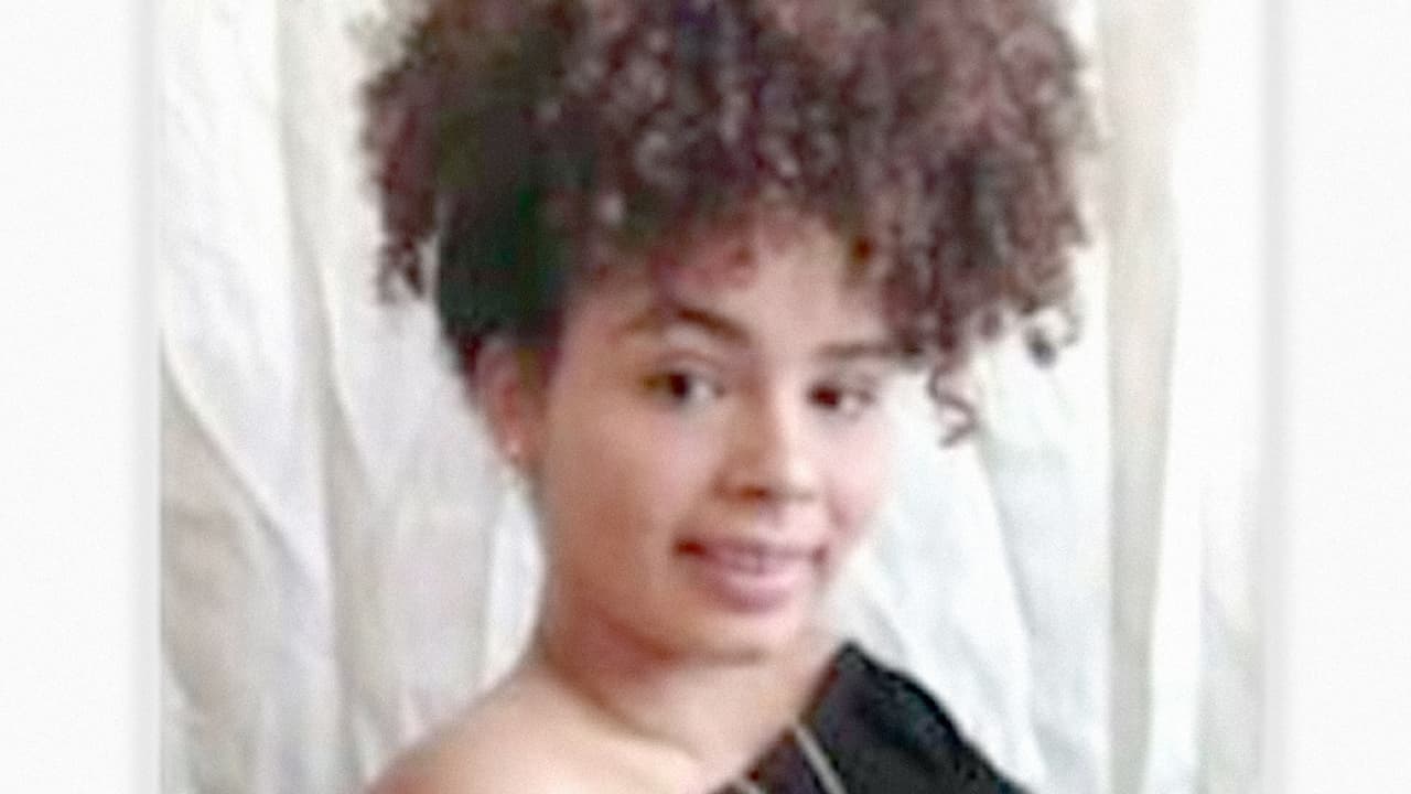 Nayelis D. Santiago, de 16 años, desapareció hace una semana en Converse.
<br>