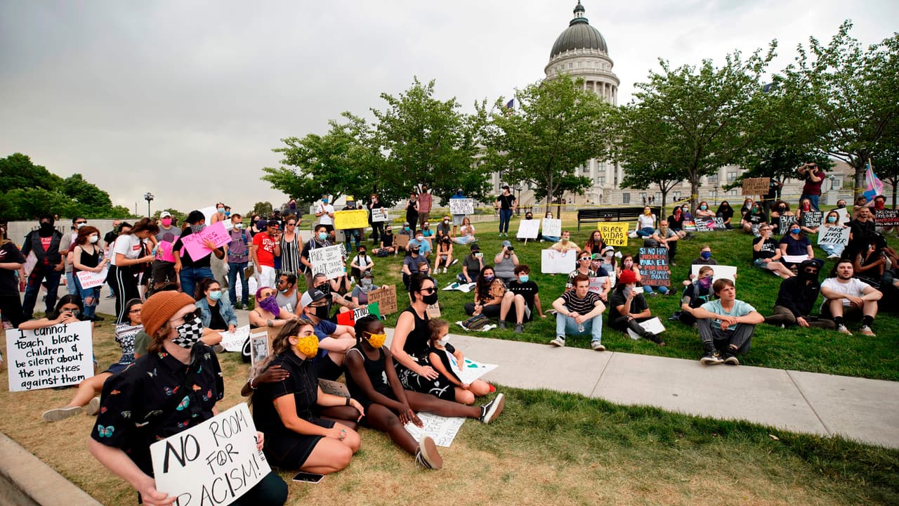 Inicia nueva semana de protestas con lista de reformas para policía de Salt Lake City