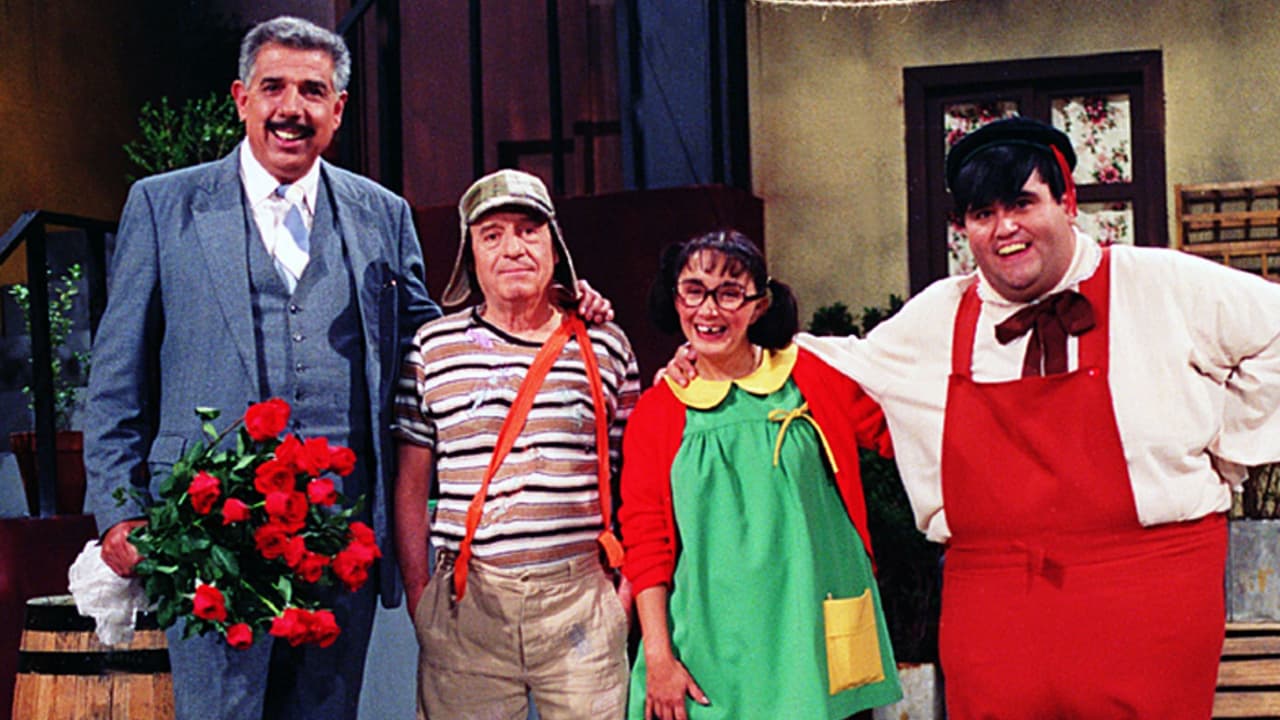 Roberto Gómez Bolaños comenzó como guionista en programas de televisión y saltó a la fama cuando pudo hacer ‘El Chavo del 8’ en 1972.