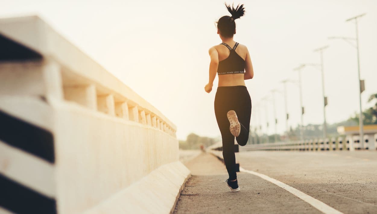 Dormir bien ayuda al cuerpo a recuperarse y reduce el riesgo de lesiones