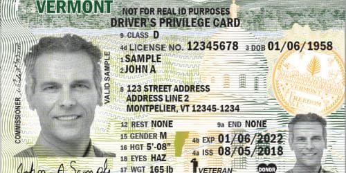 En Vermont, la Tarjeta de Privilegios de Conducción (DPC) es una licencia o permiso de Vermont que NO cumple con los requisitos de Real ID. LA DPC está disponible para cualquier persona que sea residente de Vermont. La expedición de la DPC no requiere prueba de estatus legal ni de ciudadanía estadounidense.