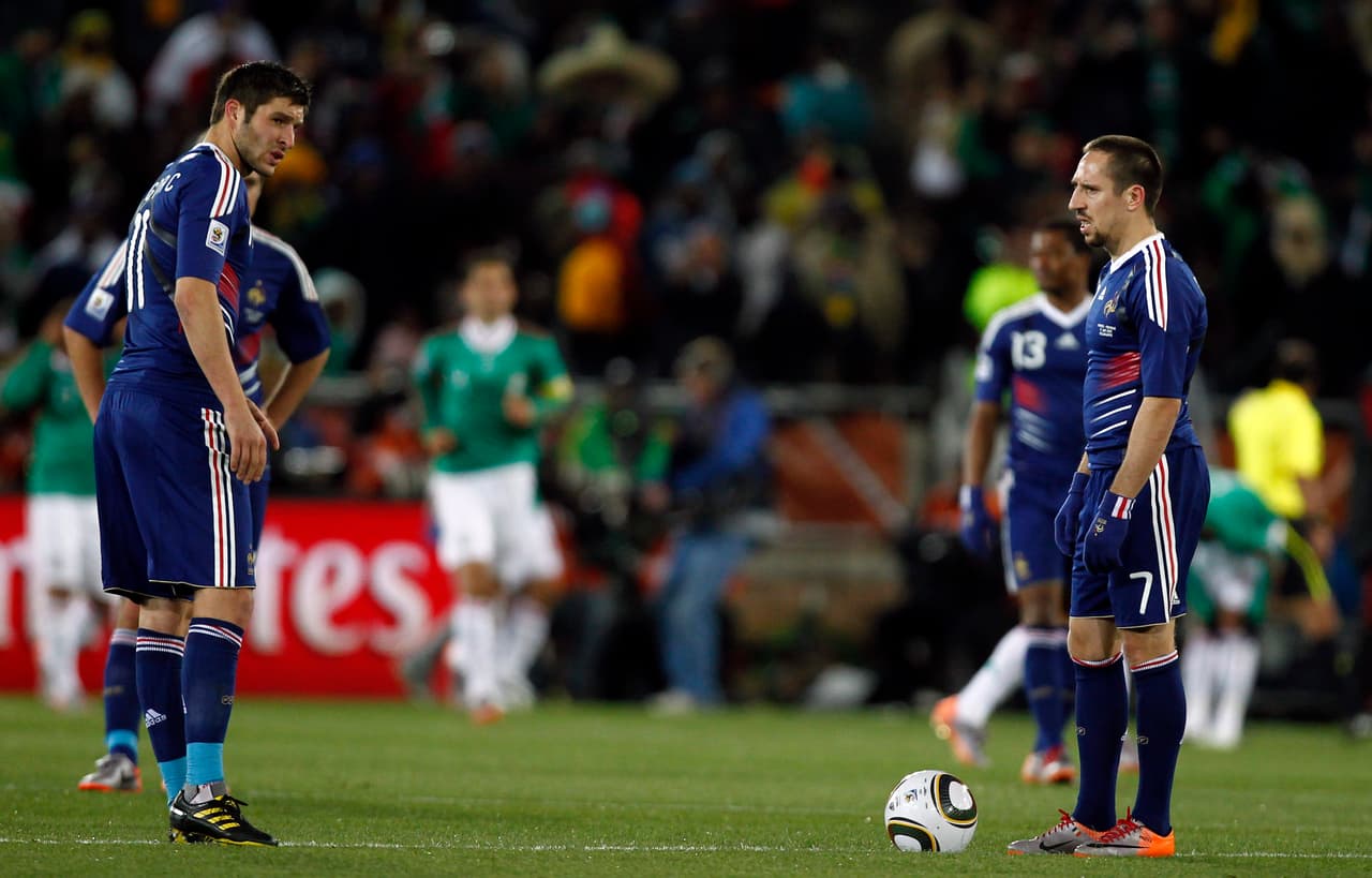 Disputó el Mundial de Sudáfrica y jugó 44 minutos en la derrota de Francia contra México, donde cayeron eliminados de la Copa del Mundo.