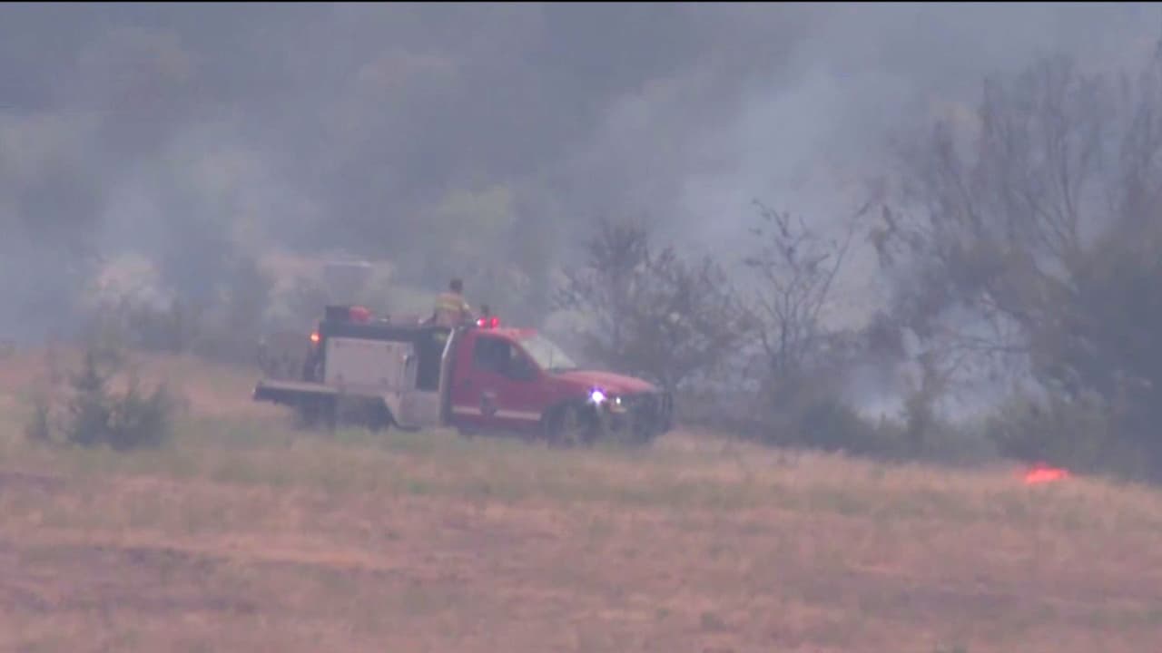 Incendio en Palo Pinto crece: 50 mil acres quemados y solo 5% contenido