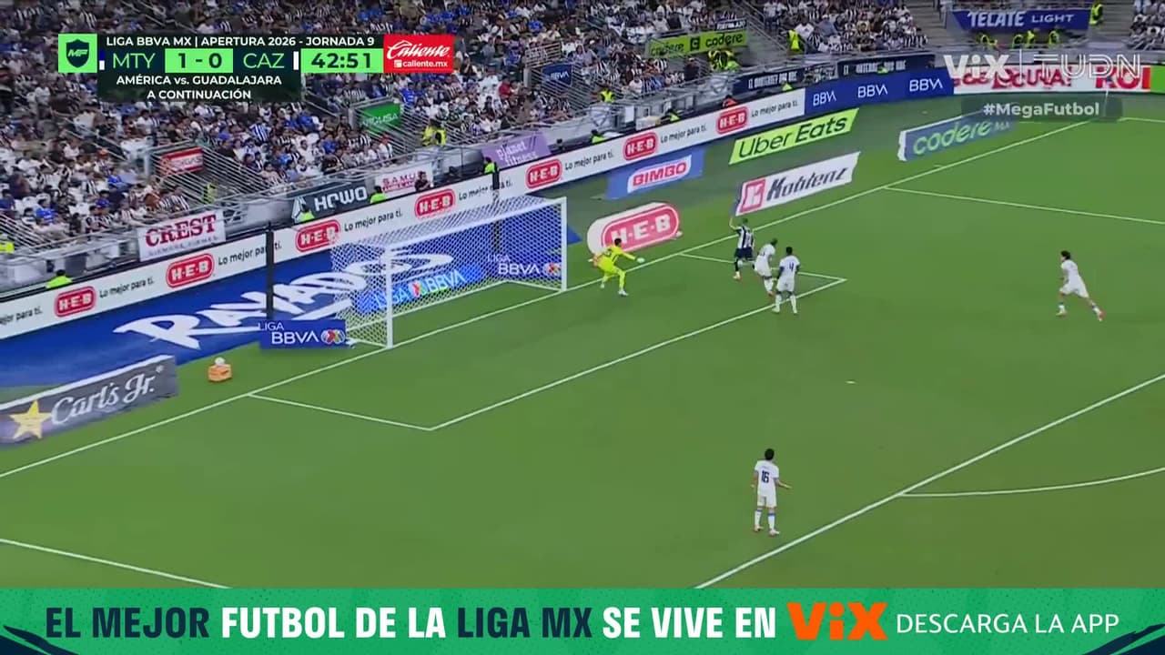 ¡KEVIN MIER EN EL FONDO! ¡El arquero celeste evita el segundo!