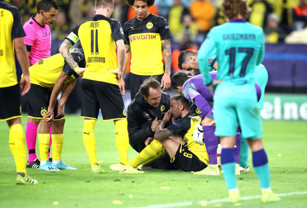 Paco Alcácer se enfrentó al Barça por primera vez desde su salida del Camp Nou en uno de los mejores momentos goleadores de su carrera profesional. Ya que ha marcado 10 goles en sus últimos 8 partidos. Pero no logró alargar su gran momento.