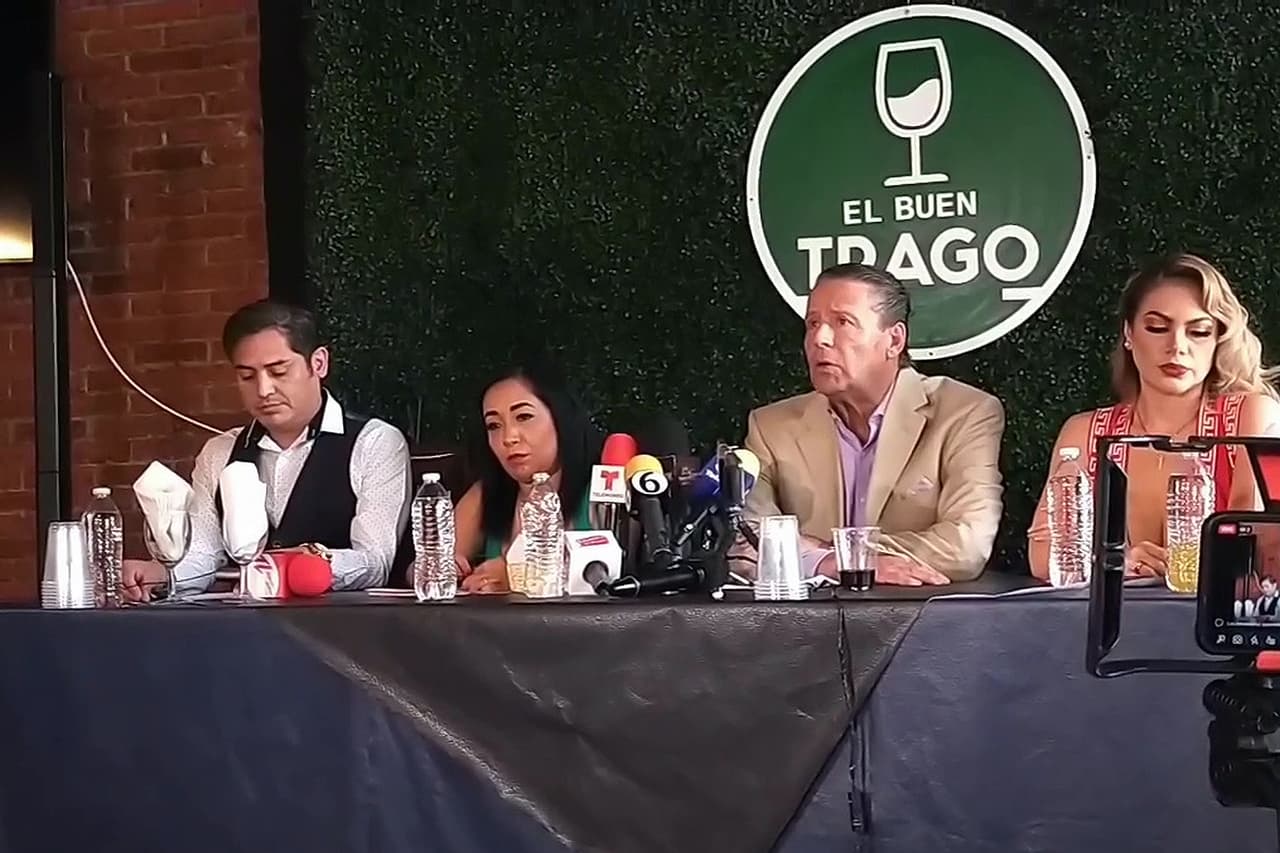 Y más reciente, durante una conferencia de prensa de Adame, el 
<b>abogado de Carlos Trejo, Manuel Montalvo, interrumpió el evento. </b>