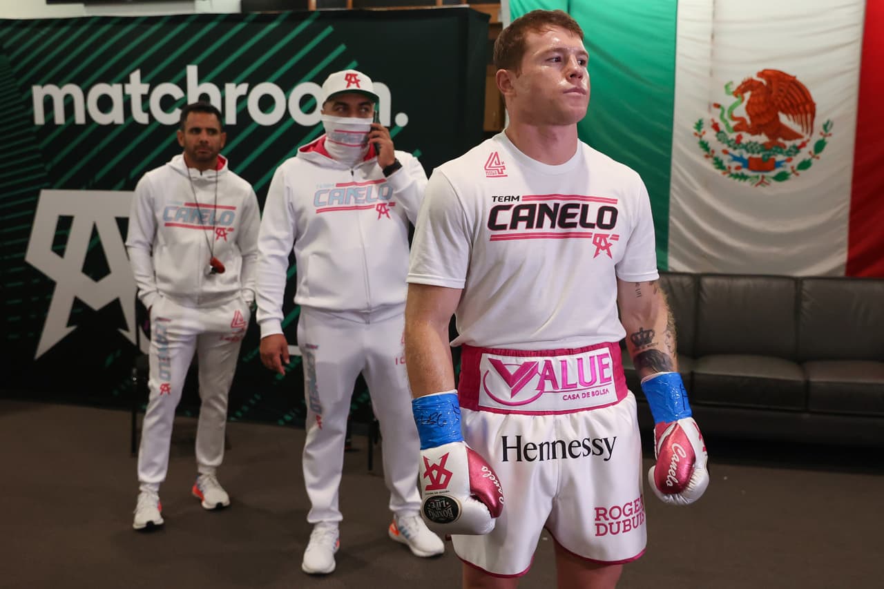 ¡Así se viven los instantes previos al pleito Canelo vs Yildirim! | Ambos combatientes ya se alistan en las instalaciones del Hard Rock Stadium.