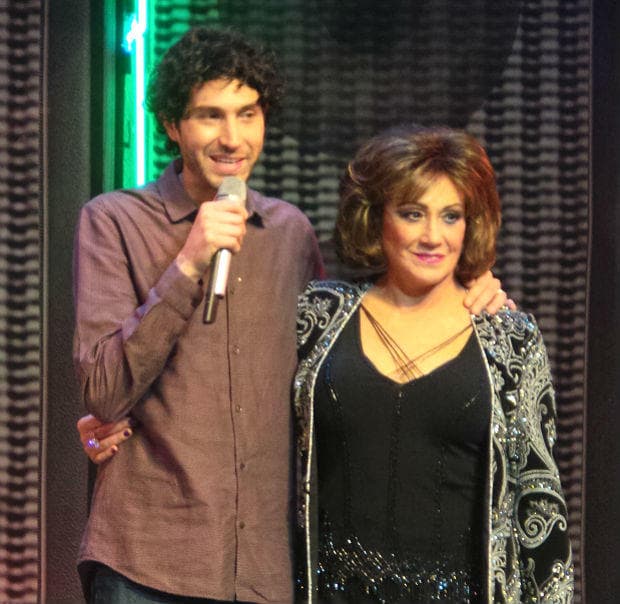 Julissa asegura ser la fan número 1 de sus hijos, aunque ellos nunca faltan para apoyarla en todos sus proyectos, como su participación en la puesta en escena 'Perfume de Gardenias'.