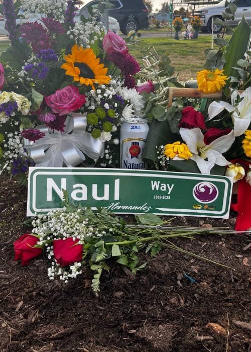 Homenaje a Naul Hernández.