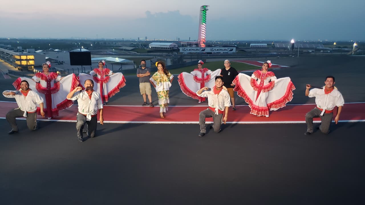 El Circuito de las Américas también sirvió de escenario para bailes festivos.