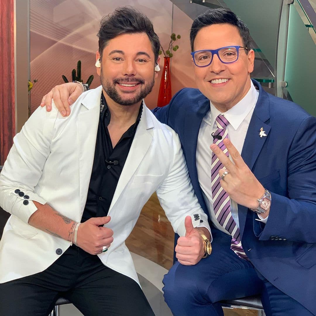 Miguel Poveda también estuvo en la casa más feliz de la televisión hispana, y nos trajo todo su talento.