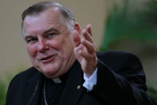 Los obispos católicos se reúnen para hablar de inmigración y la crisis en la frontera